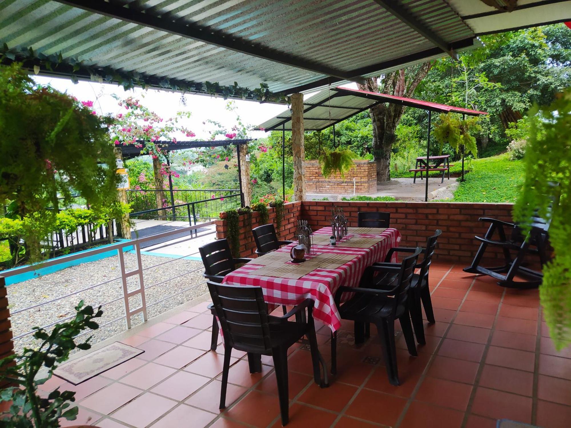 Alojamiento Rural Entre El Llano Y La Selva San José del Guaviare Exterior foto